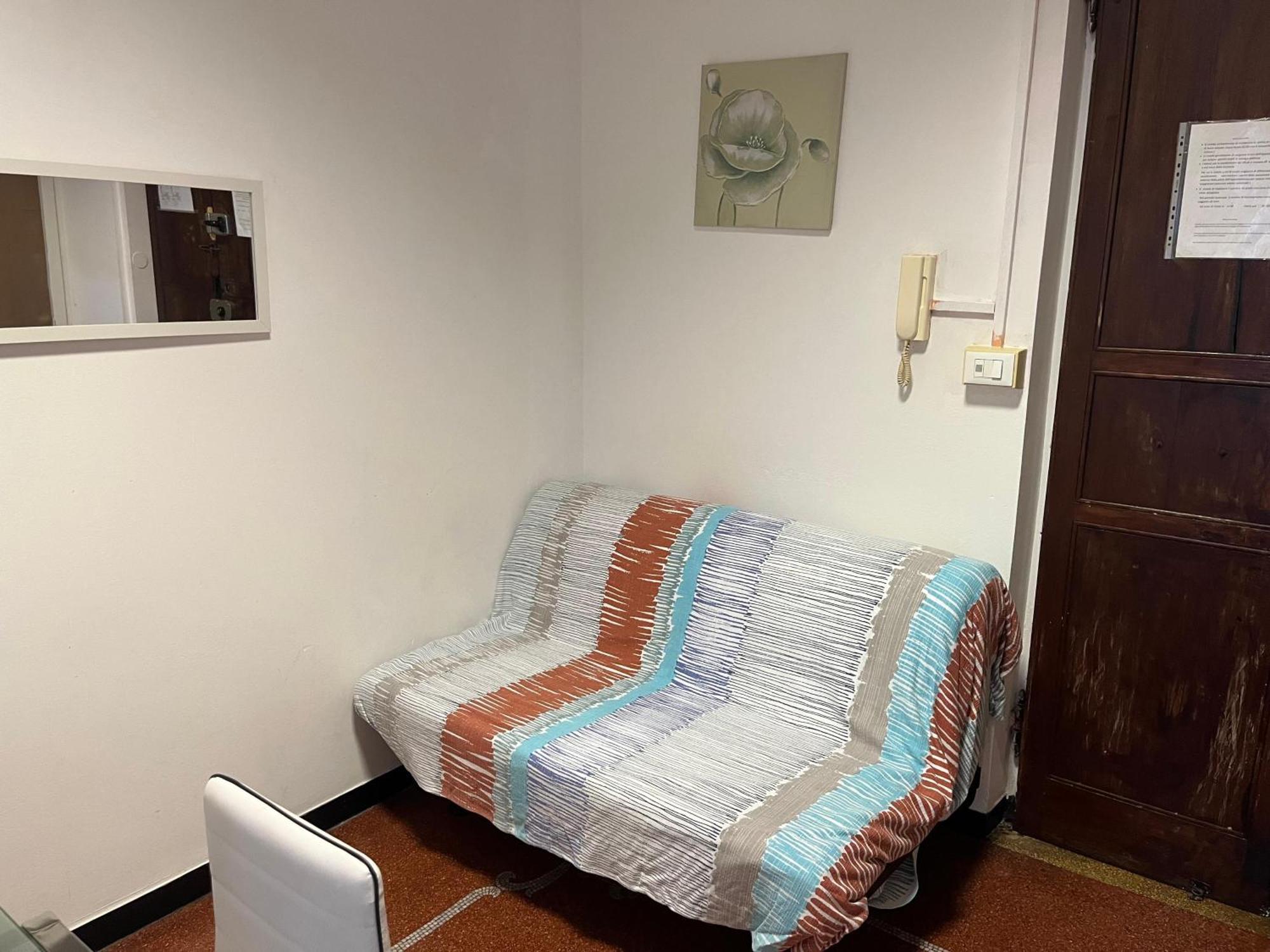 Appartamento Invrea Генуя Экстерьер фото