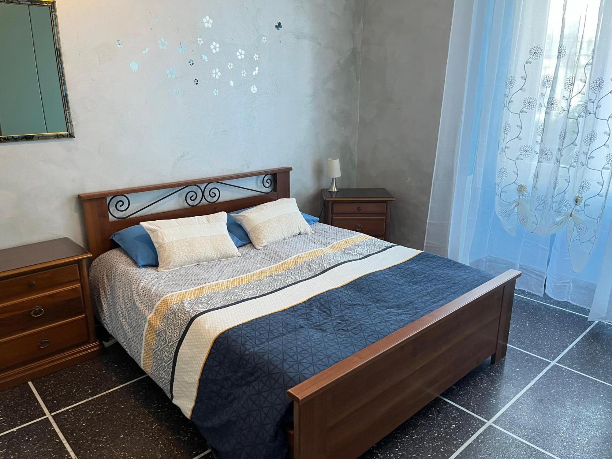 Appartamento Invrea Генуя Экстерьер фото